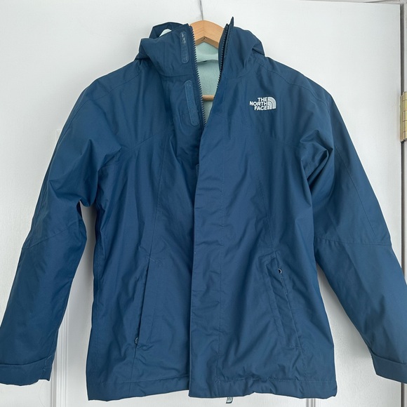North Face Girls 2-in-1 Jacket and Removable Fleece - Picture 1 of 4